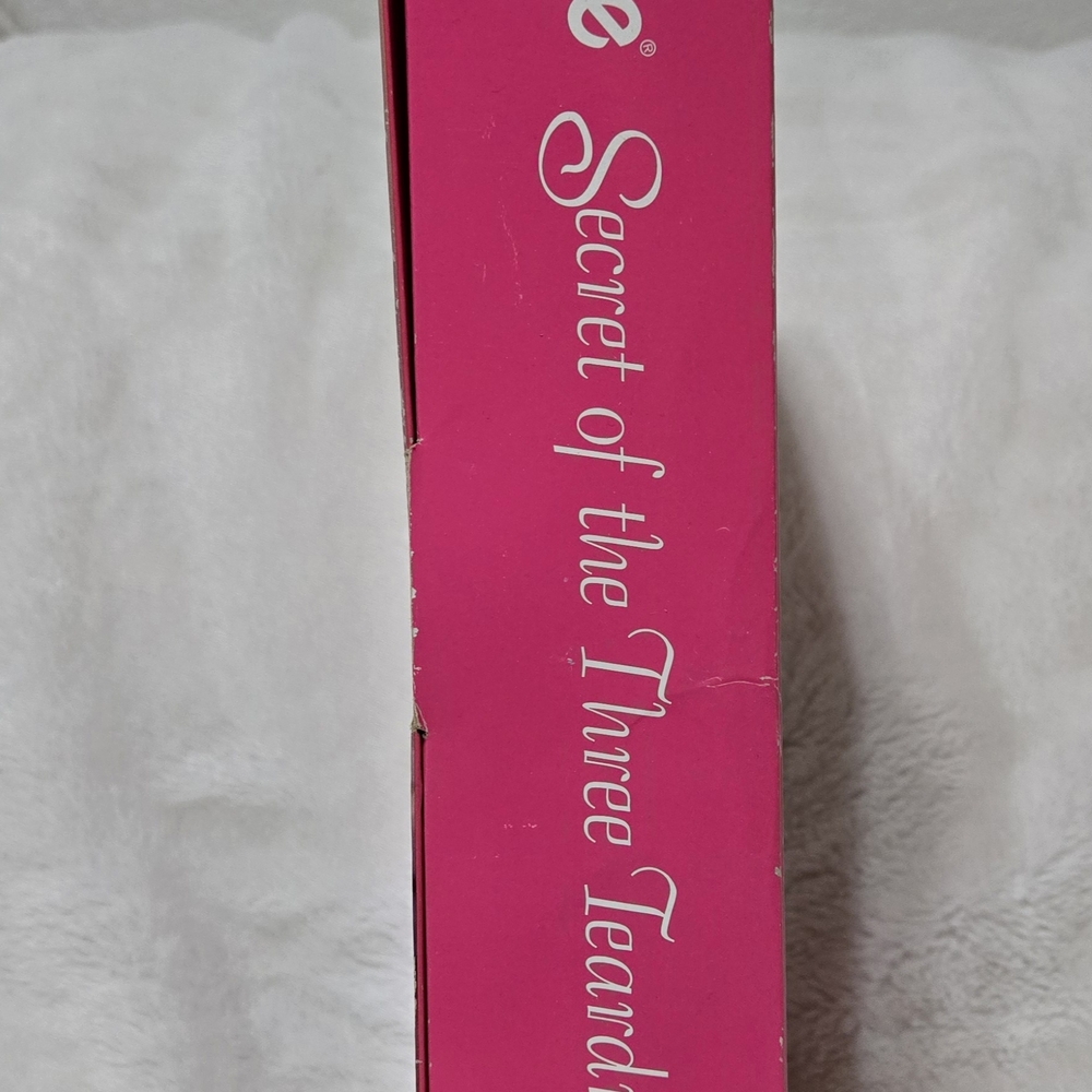 Barbie Secret of the Three Teardrops Doll - Picture 6 of 10